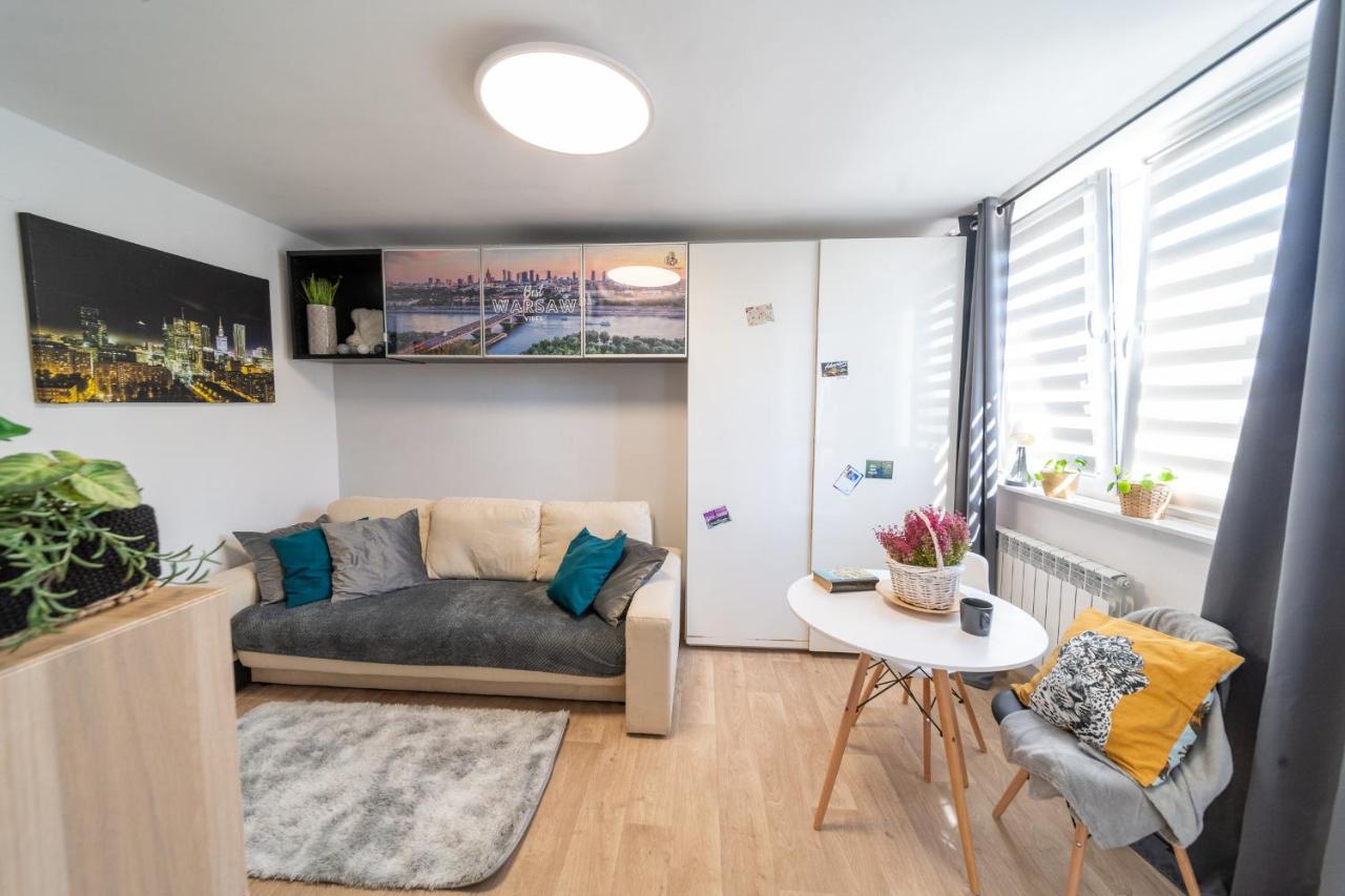 Metro Lux Home Apartment Varşovia Exterior foto