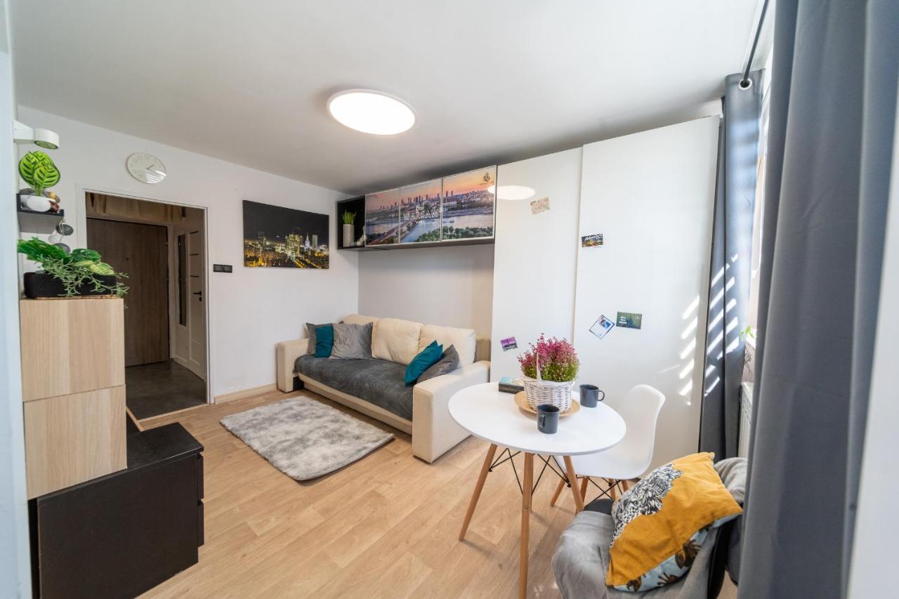 Metro Lux Home Apartment Varşovia Exterior foto